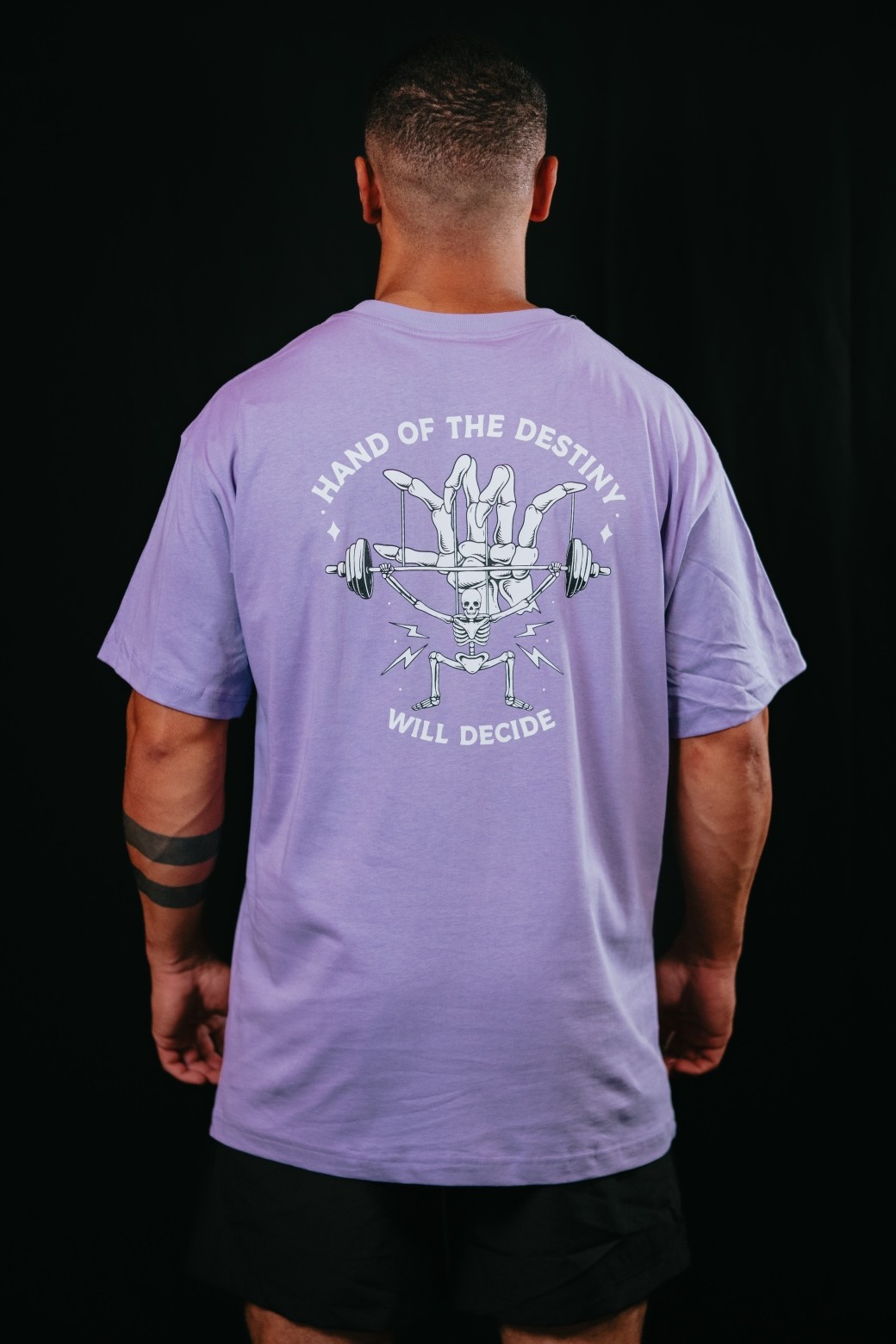 T-Shirt oversize unisexe violet HAND OF DESTINY | VERY BAD WOD — Violet · Taille L