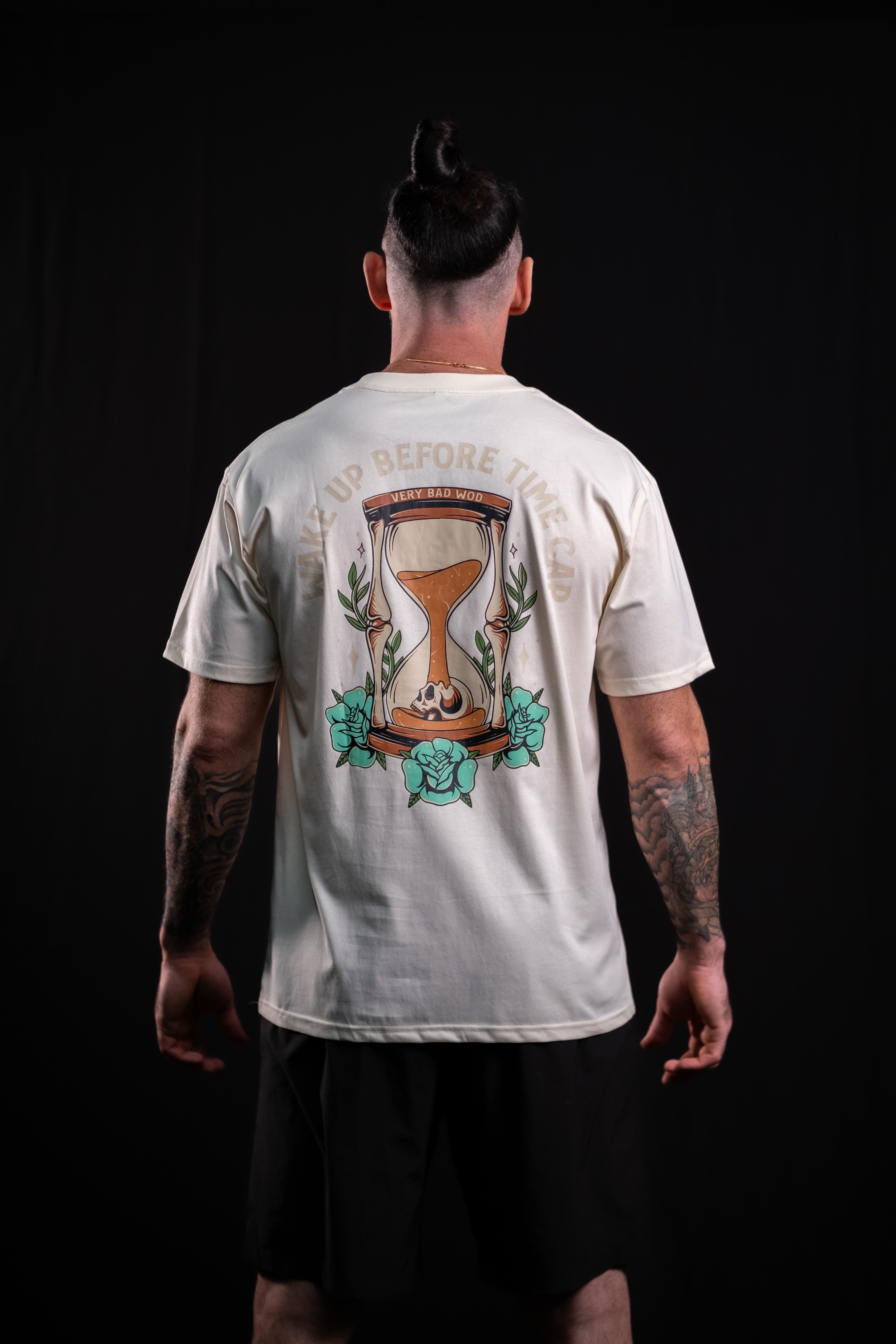 T-Shirt unisexe blanc ivoire WAKE UP BEFORE TIME CAP | VERY BAD WOD — Blanc ivoire · Taille XL