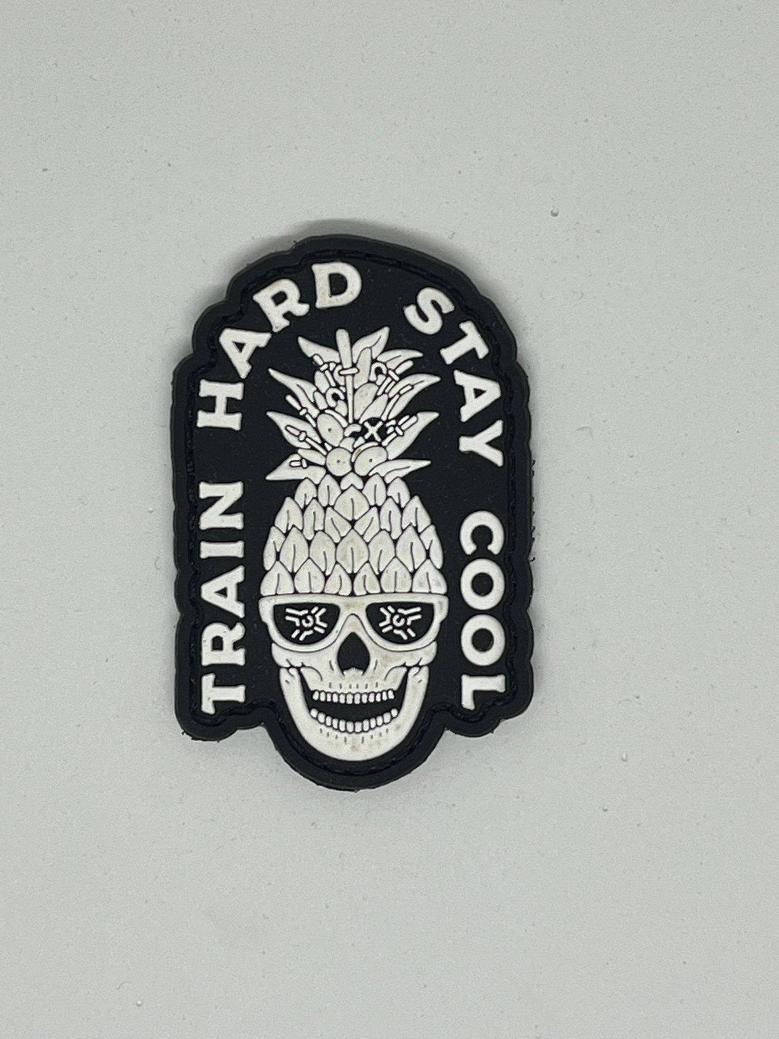 Patch PVC 3D velcro noir TRAIN HARD STAY COOL | VERY BAD WOD — Noir · Taille TU