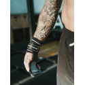 Maniques CarbonGrip taille XL après plusieurs WOD exigeants