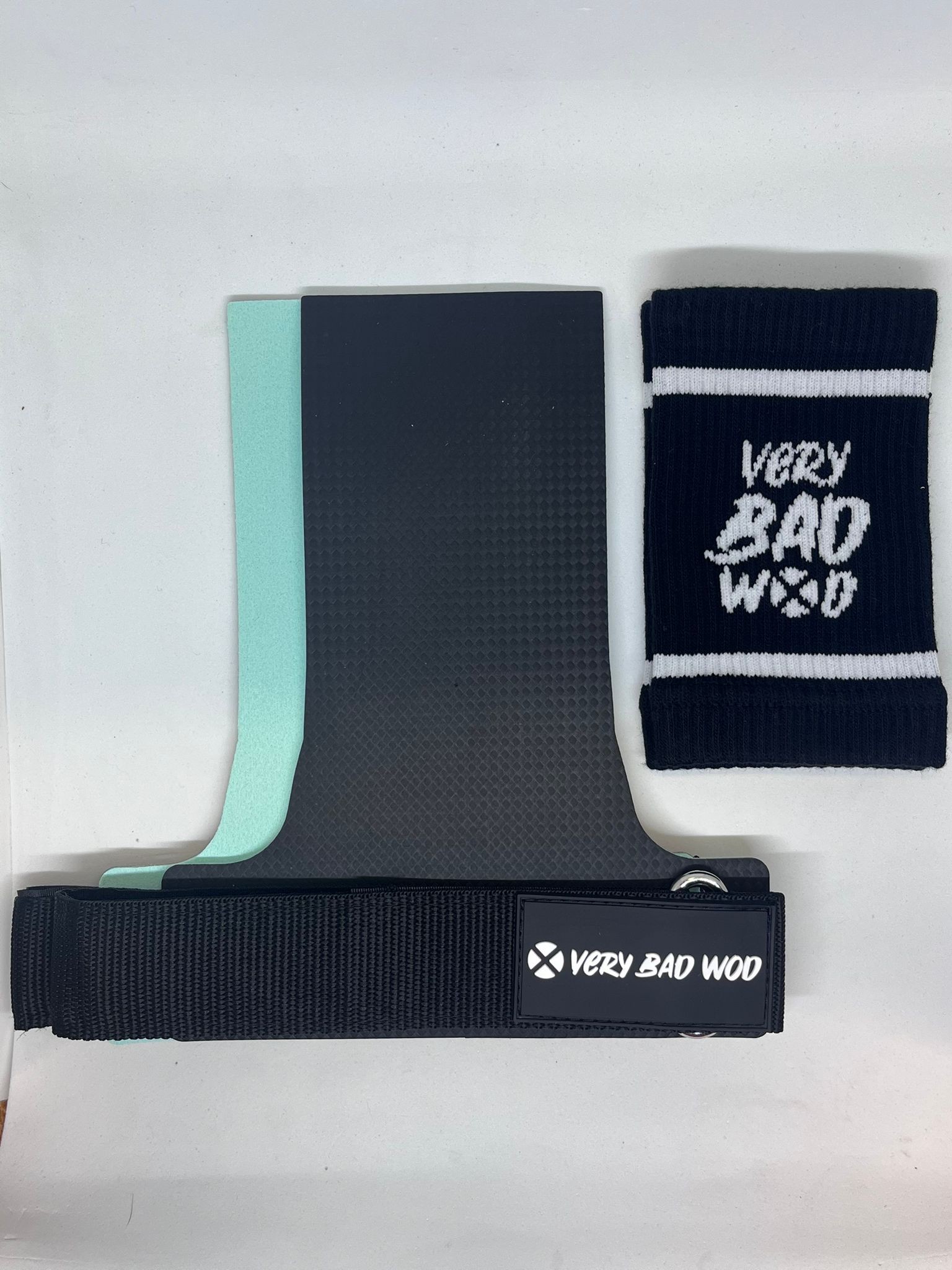 Pack maniques Komodo Kevlar L/XL + Sweatbands noir VERY BAD WOD
