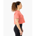 Crop t-shirt femme raspberry VELITES en plein effort Hyrox