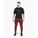 Jogger HOLO VELITES rouge Pomegranate pour training intense