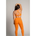 Squat profond avec le legging squat proof orange Kimy