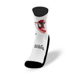 Chaussettes blanches et rouges THE TEN| LITHE APPAREL