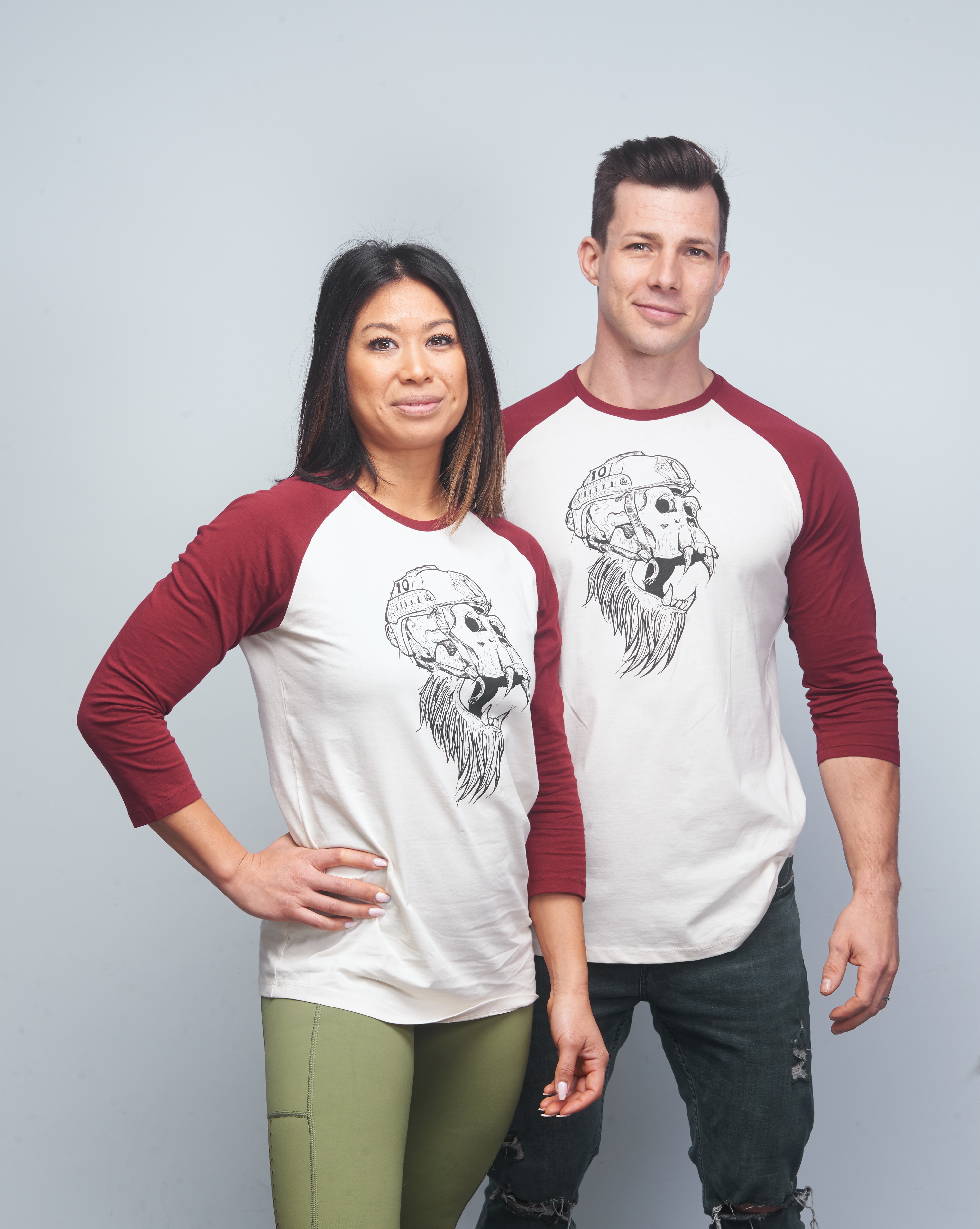 Baseball T-shirt unisexe bordeaux GORILLA OPS| VERY BAD WOD x WILL LENNART TATOO — Bordeaux · Taille XL