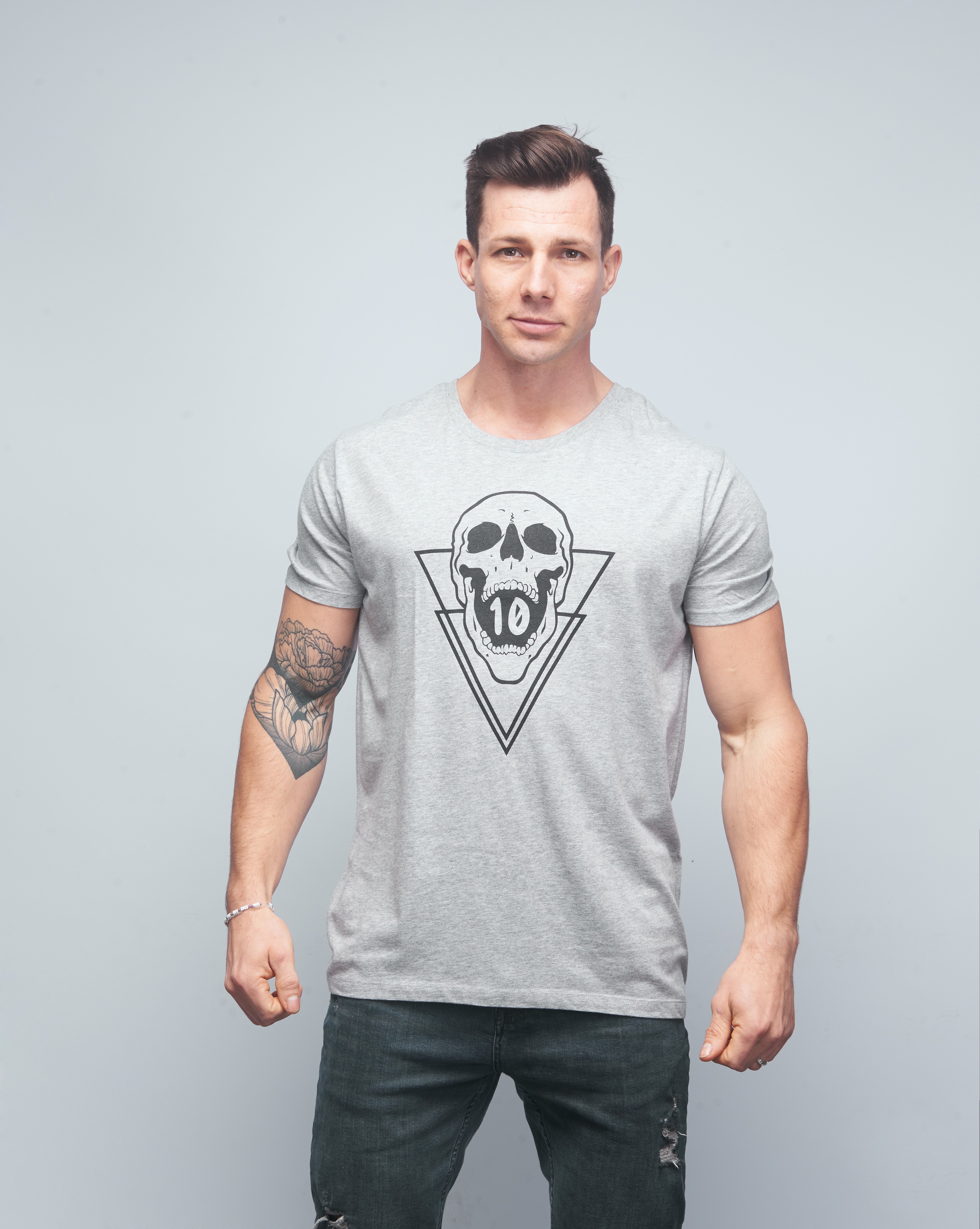 T-shirt unisexe gris SKULL| VERY BAD WOD x WILL LENNART TATOO — Gris · Taille XL