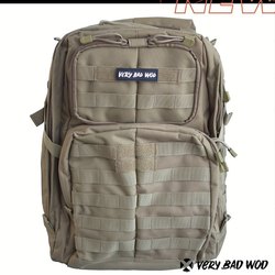 Sac à dos 40 L @verybadwod disponible chez @training.distribution ! 

En couleur noir ou sand, tu pourras ranger tes affaires dans différentes poches 🤙

Patch Very Bad Wod offert 🤩

Lien en bio ⬆️

#foreveryathletes #trainingdistribution #teamtraining #teamtrainingdistribution #crossfit #verybadwod #crossfitfrance
#crossfitlife #sportswear #crossfitgirls #workout #tactical #backpack